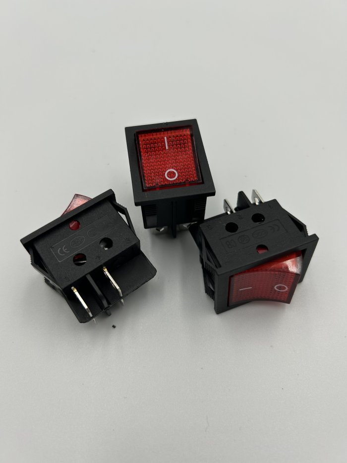 Billenő kapcsoló/négy pólusú